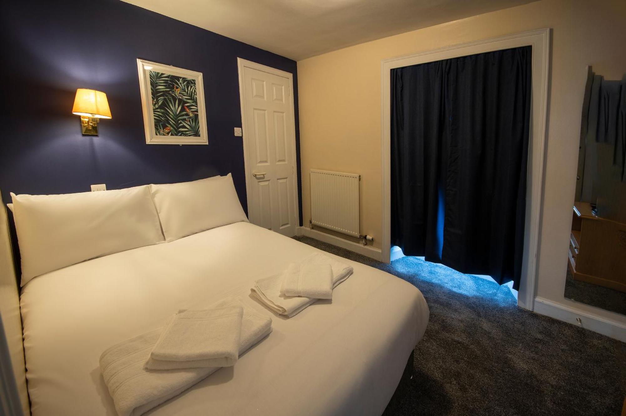 Douglas Arms Hotel Castle Douglas Δωμάτιο φωτογραφία