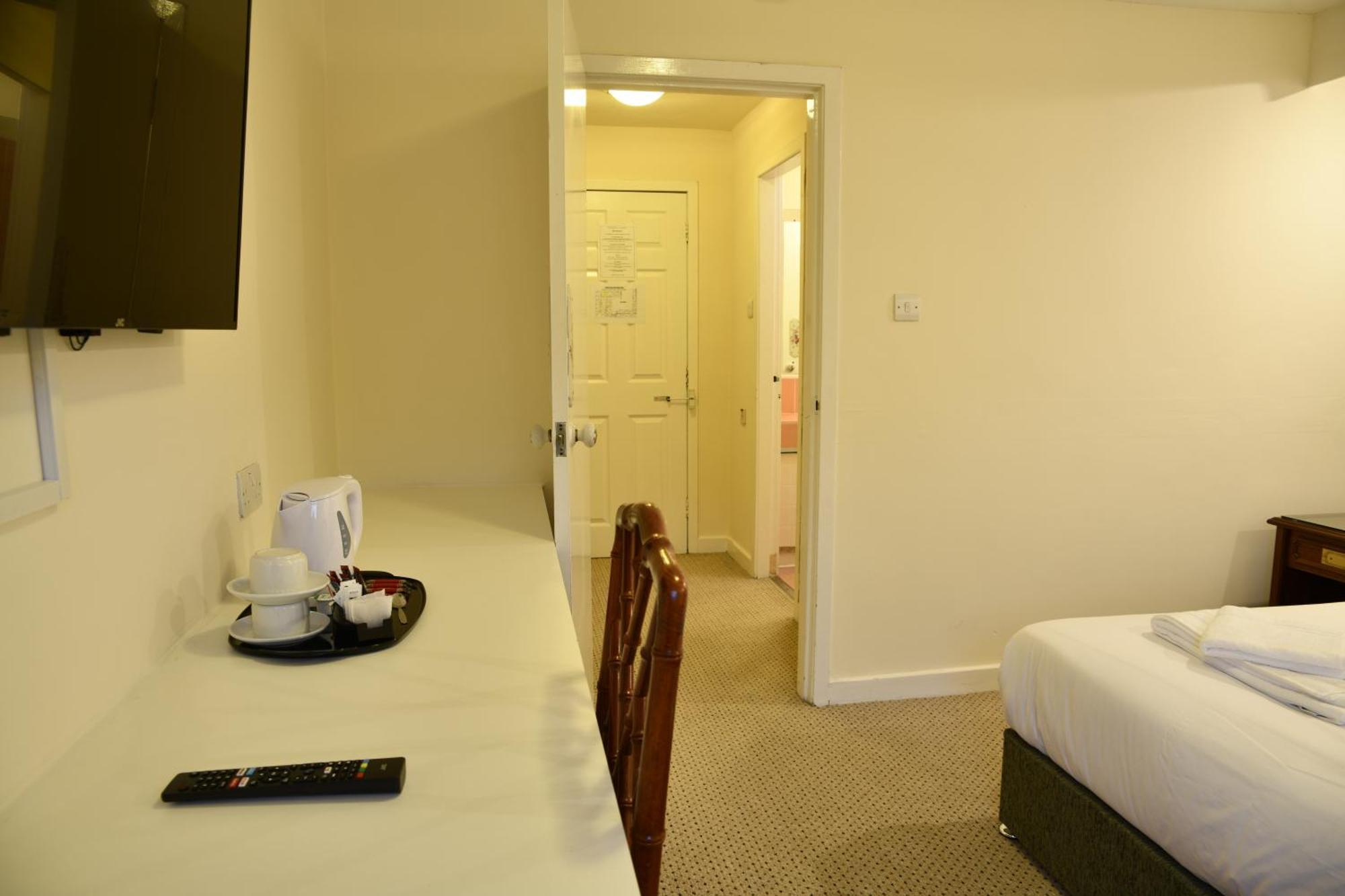 Douglas Arms Hotel Castle Douglas Δωμάτιο φωτογραφία